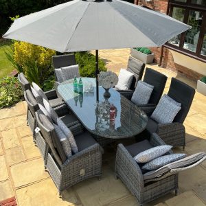 8 Sanford Recliner Armchairs 2.2mtr Oval Set